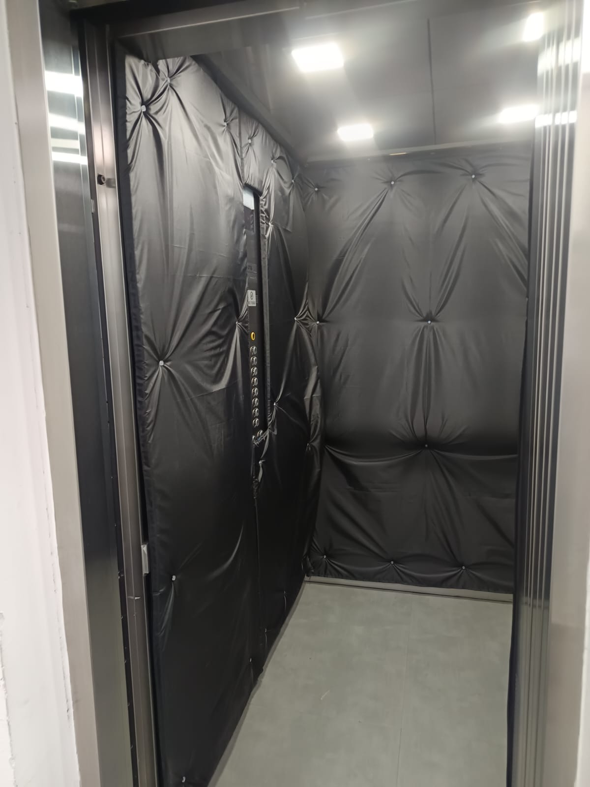 Protector de Ascensor